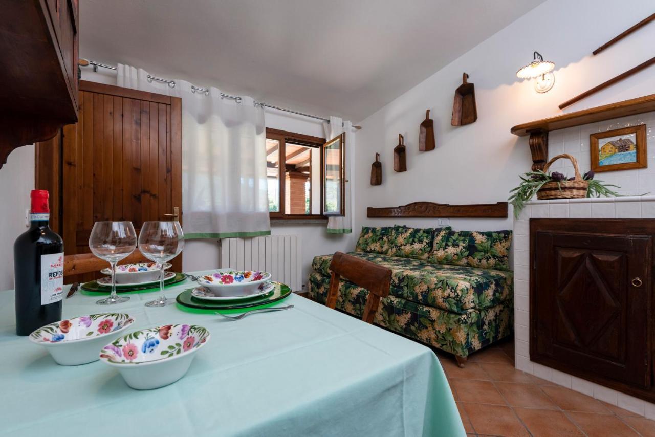 Agriturismo La Rombaia Кастильоне-делла-Пеская Экстерьер фото