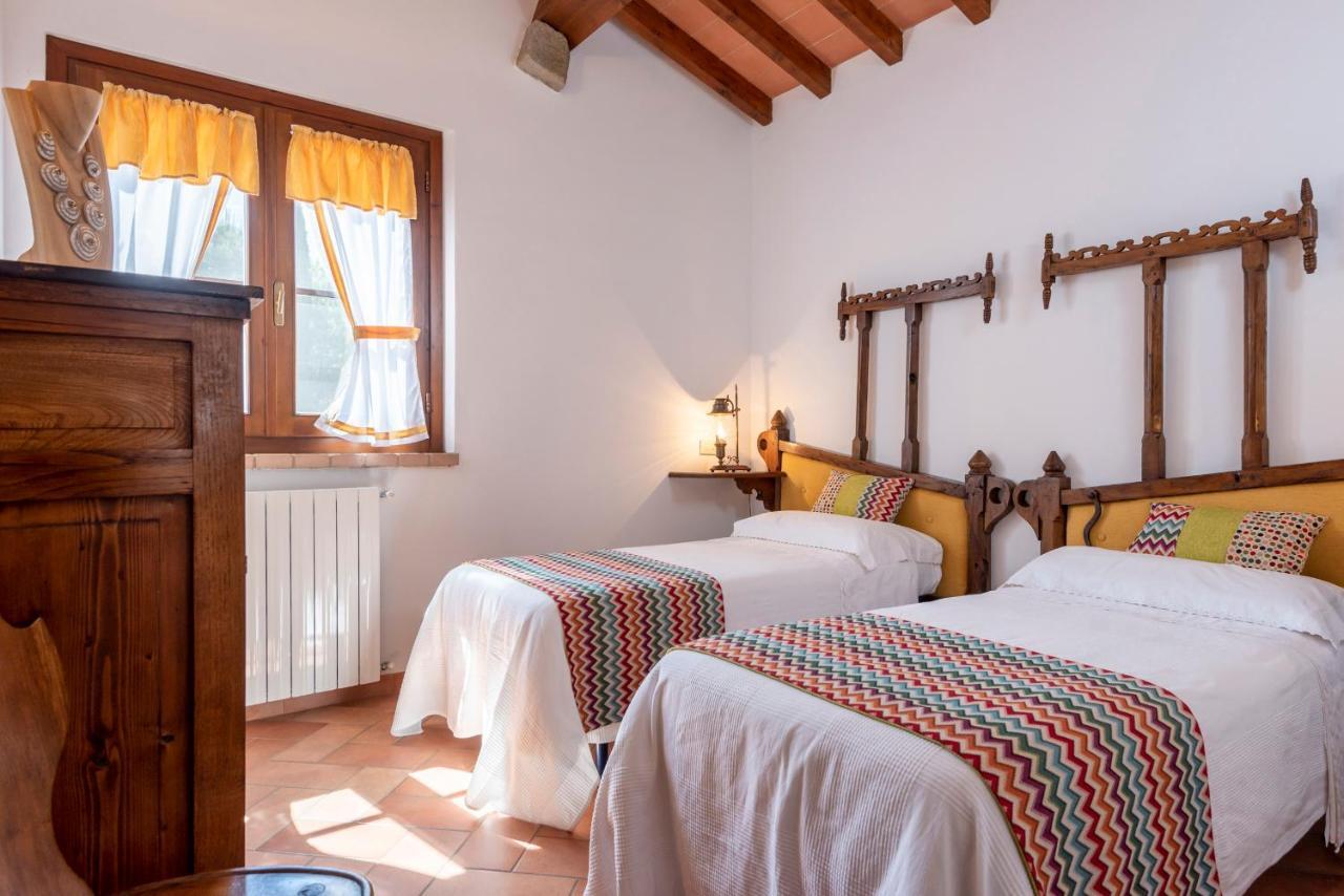 Agriturismo La Rombaia Кастильоне-делла-Пеская Экстерьер фото
